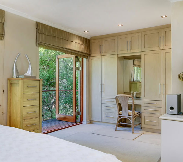 The Apartment Suite